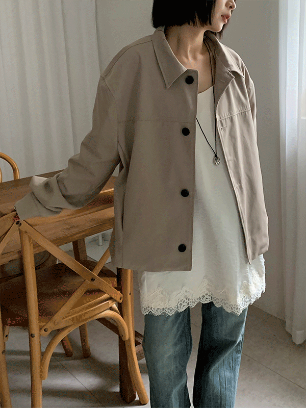 울림 wannabe crop jacket (2color)