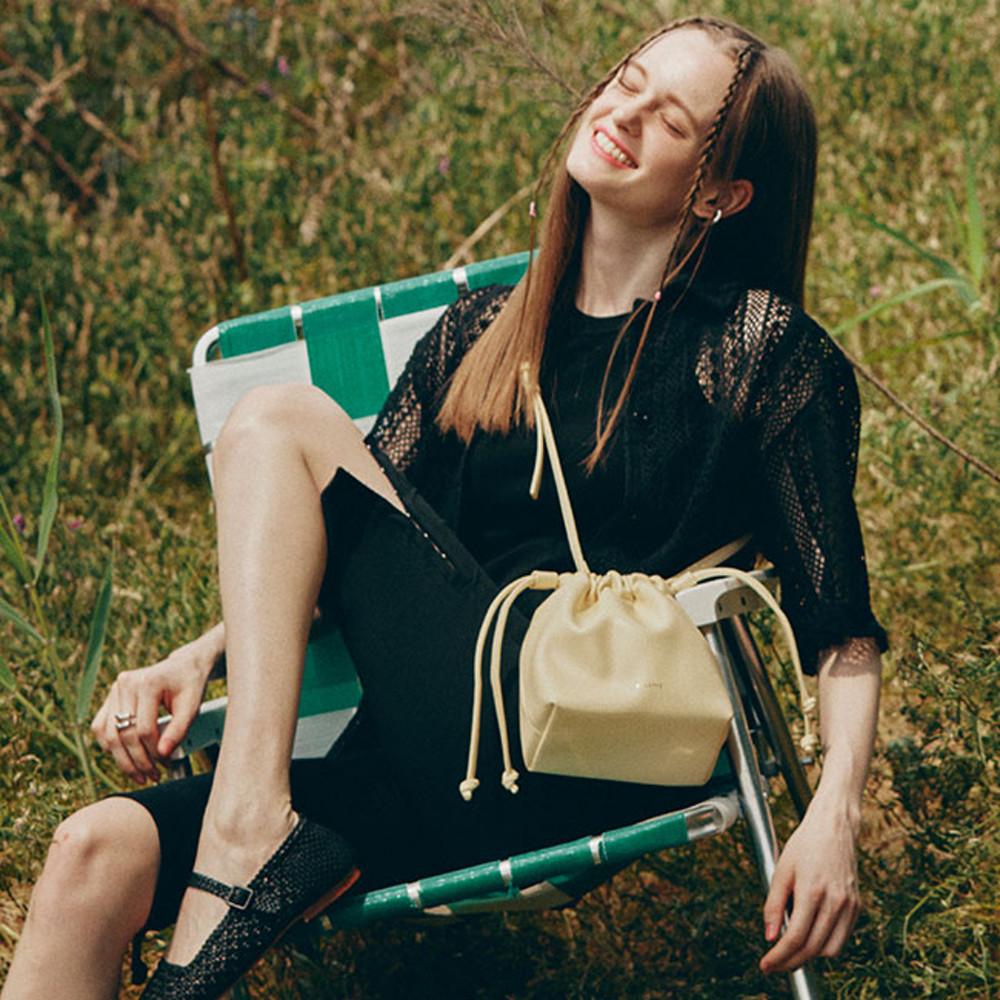 [lapalette] 에센셜 SM 드로우스트링 크로스백 BE2SF331-DS