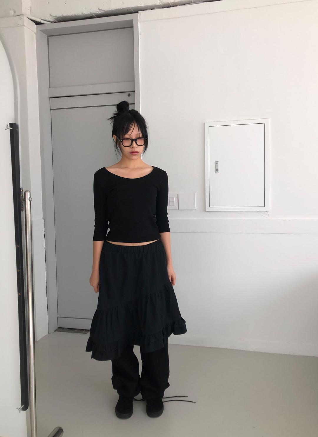 이이알하우스 Yun middle tee (5C)