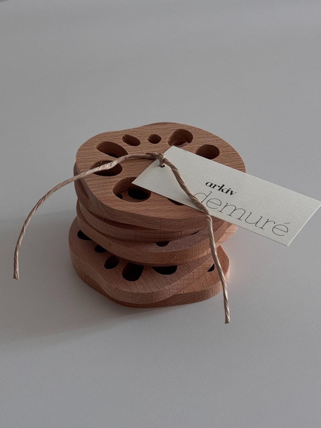 Lotus Cutlery rest (1P)