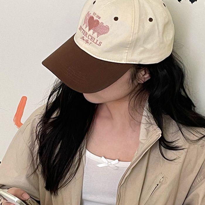 Kitsch Heart Cap-Brown