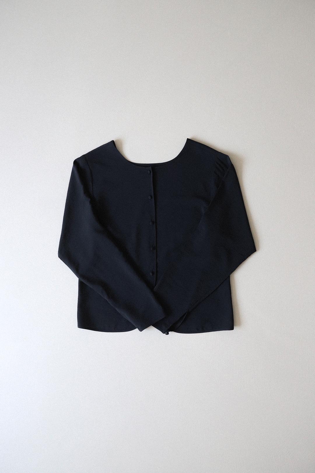 SOFT SHEER BLOUSE - DEEP NAVY