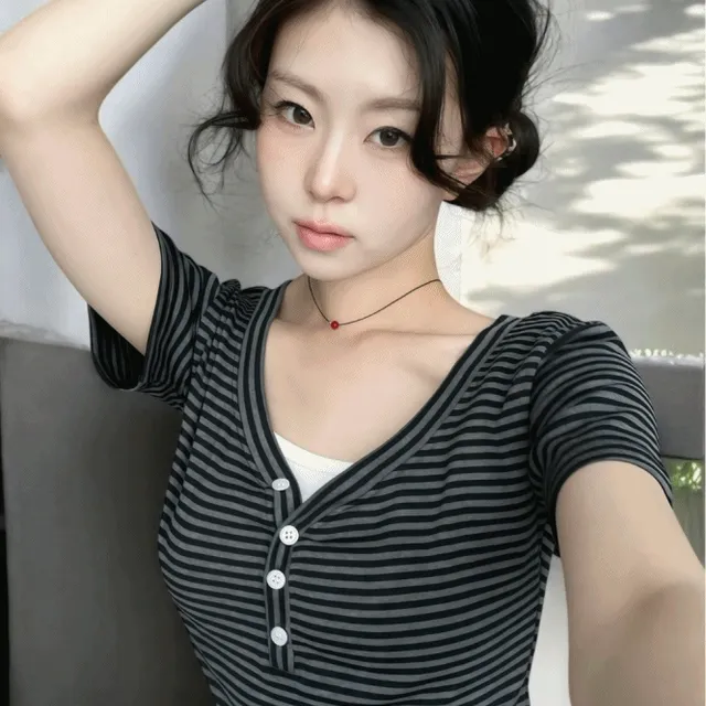 주니 반팔 티셔츠 one colror 단가라 스트라이프 배색 버튼 반팔티