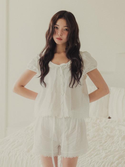 어도러블 펀칭레이스 파자마 세트