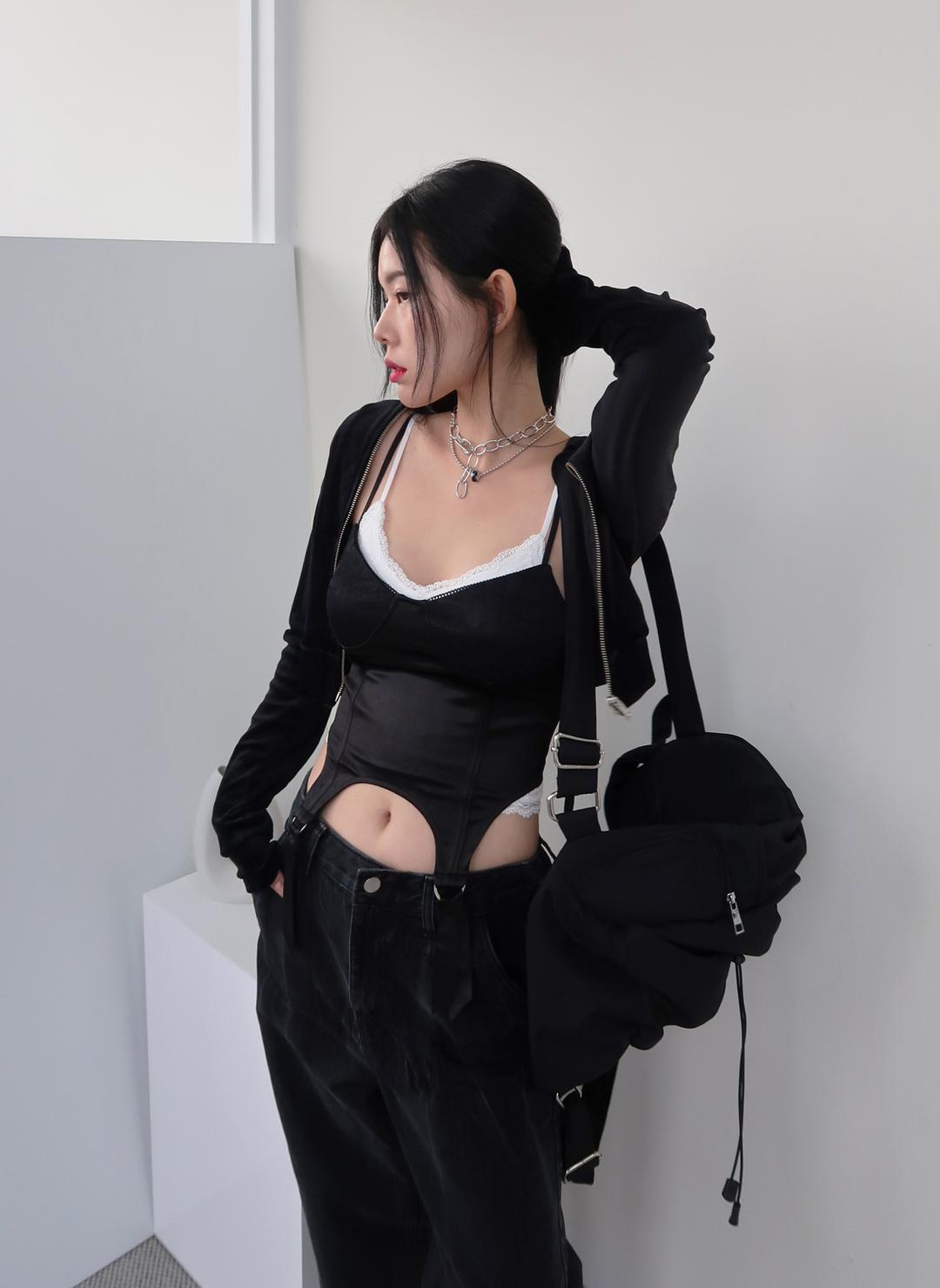 란제리 드롭 뷔스티에