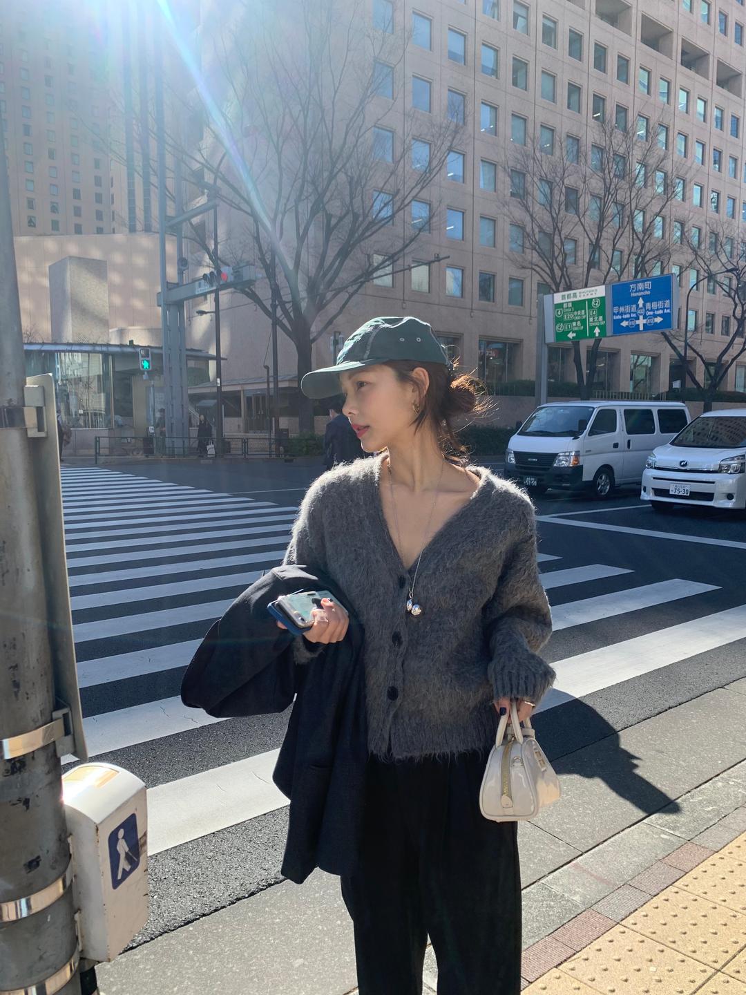 칸 브러쉬 가디건 (2color)