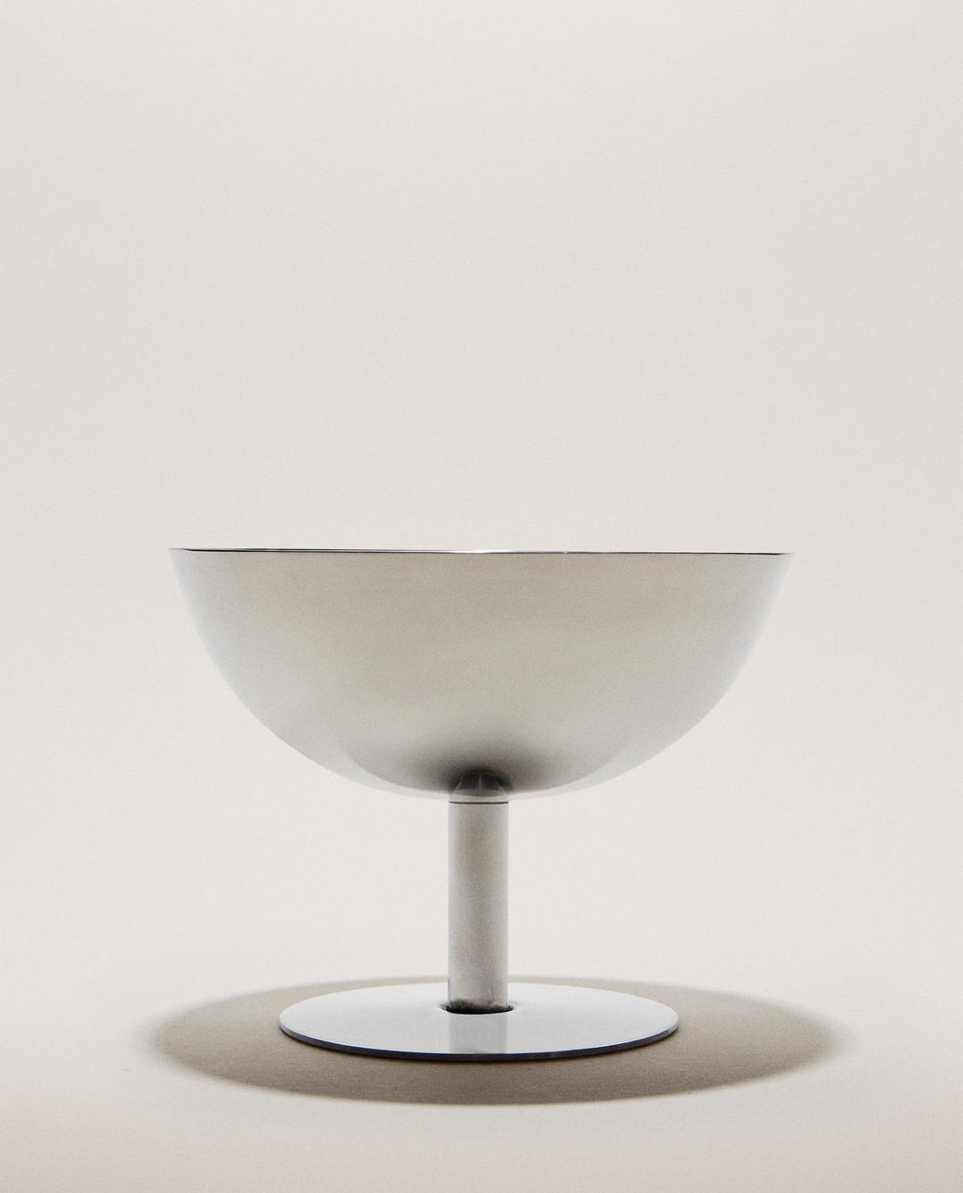 실버 마감 메탈 낮은 잔