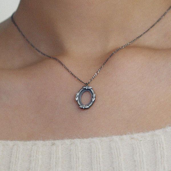 Holiday Dream Necklace 02