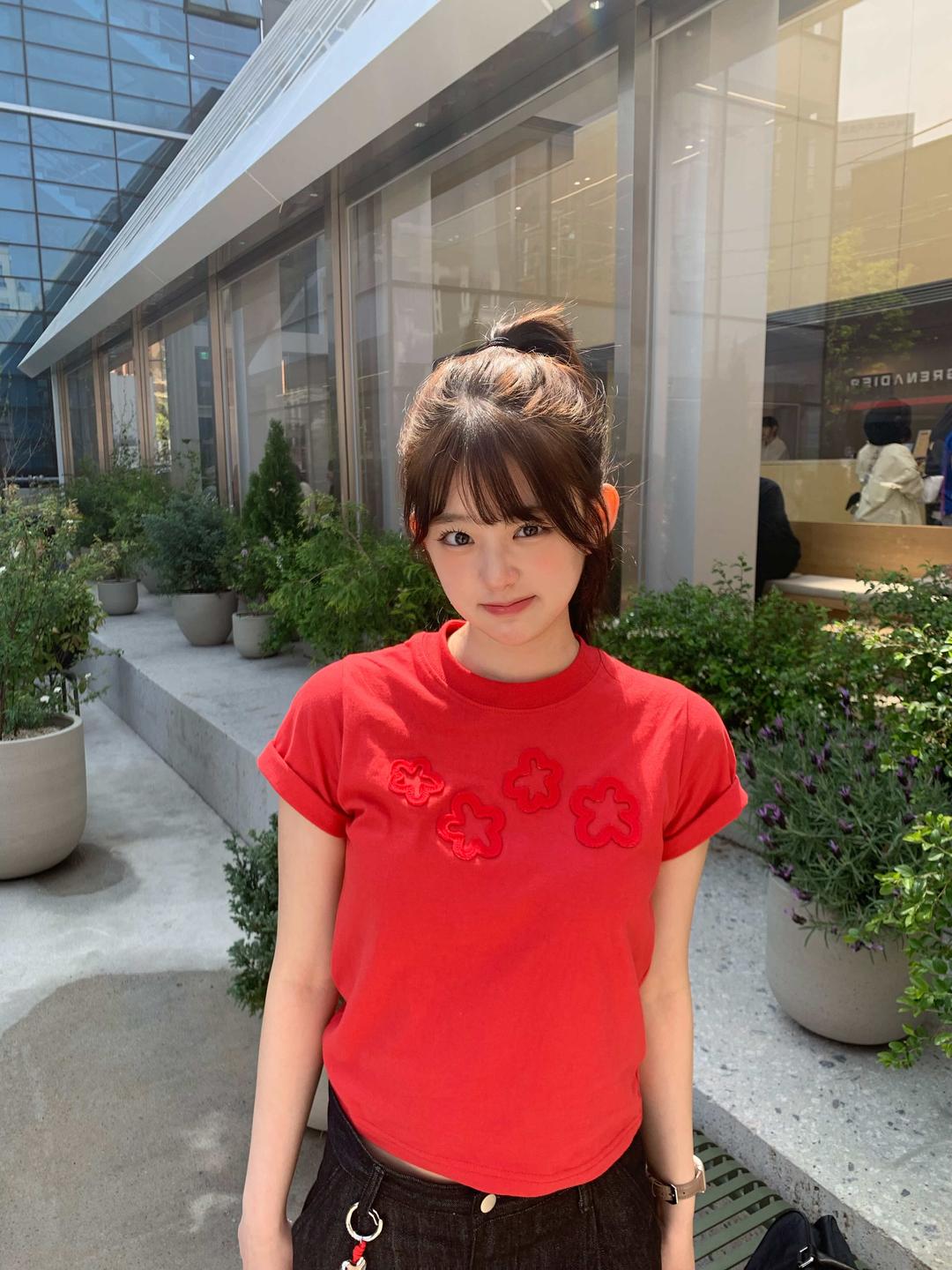 petal puff t-shirt_red