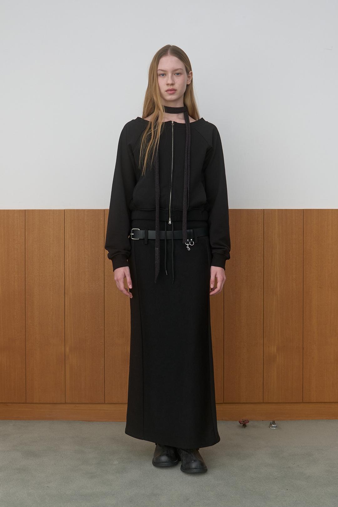 DUAL-WAY DETAIL SKIRT_BLACK