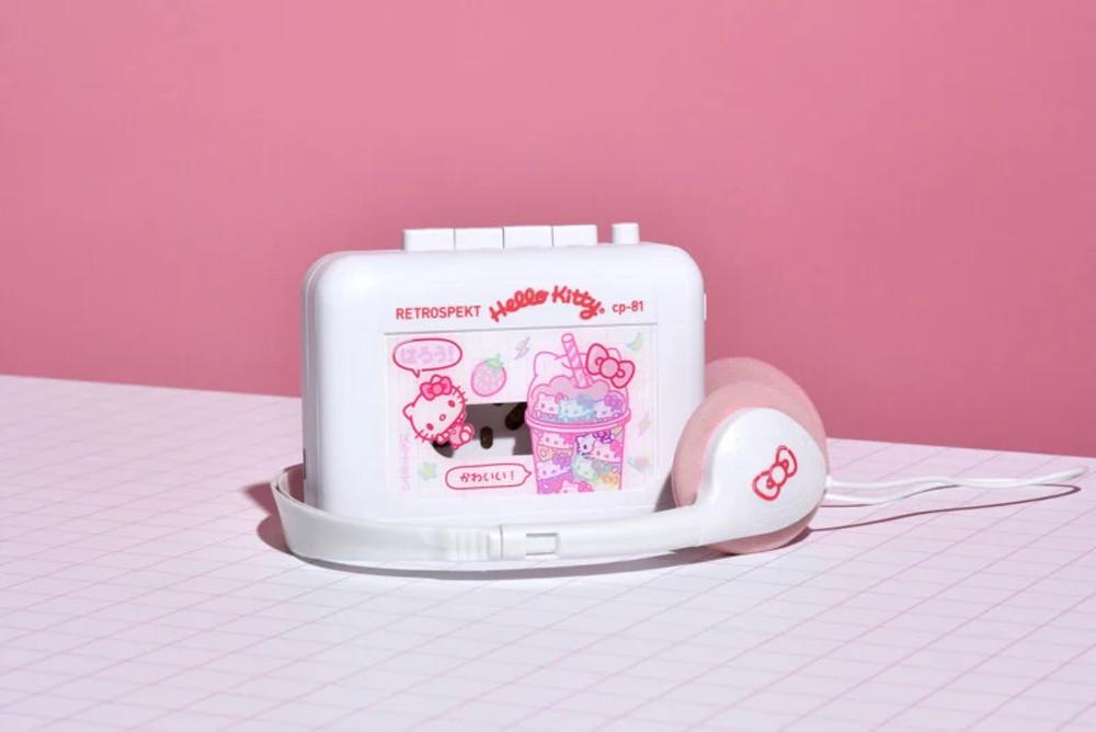 헬로키티 50주년 기념 KAWAII CP-81 카세트 헤드셋
