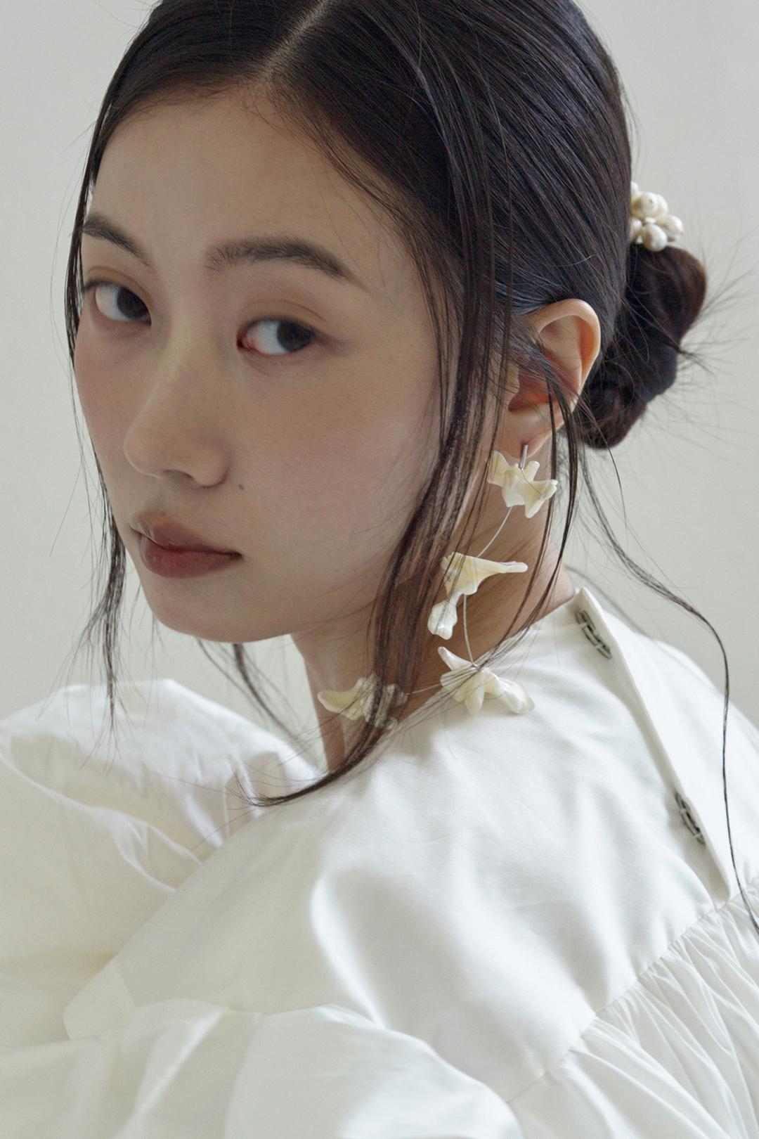 [MJxME] Lilium Falling Off Single Earring