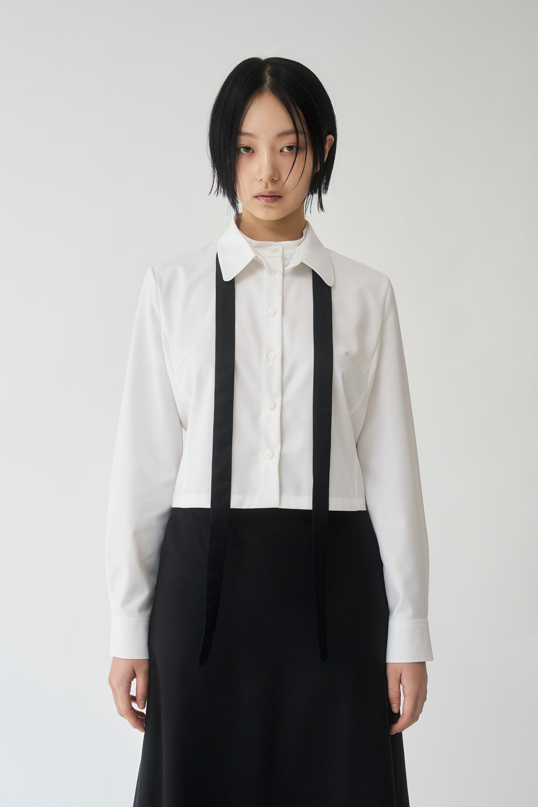 TIE COLLAR CROP SHIRT