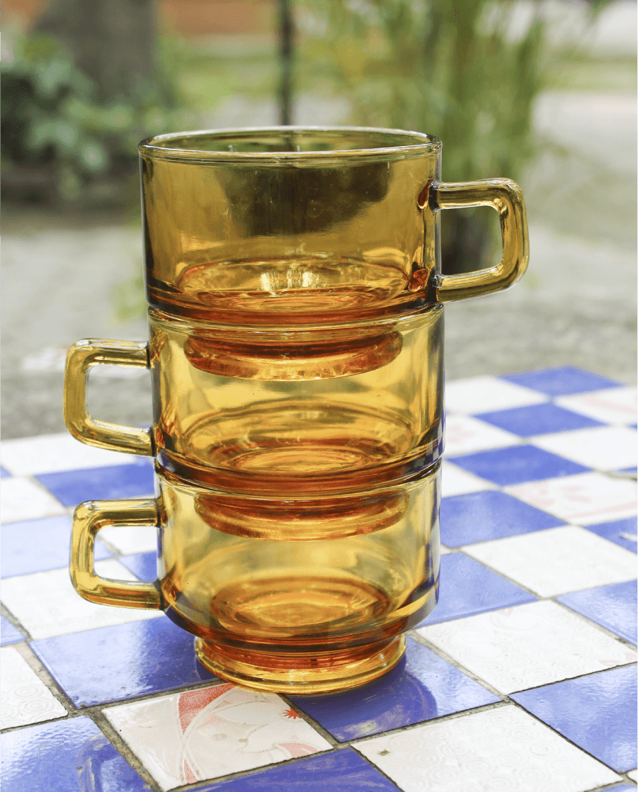 Little Break vintage mug