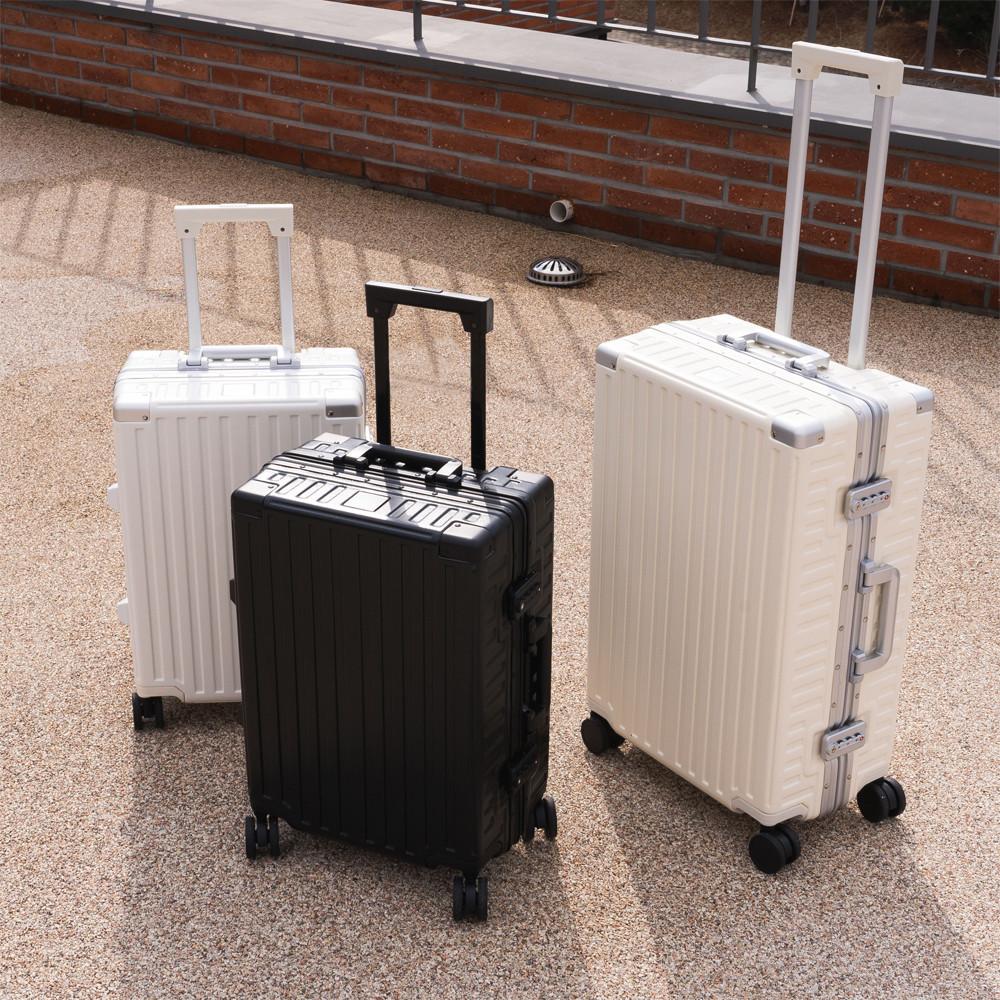 트레브 20인치 캐리어 기내용 기내반입 소형 작은 승무원 가방 고급