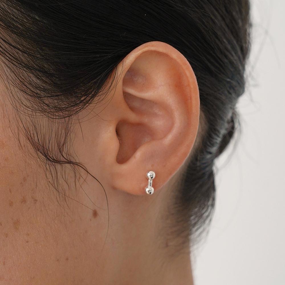 Curve Motion - E07 - Piercing