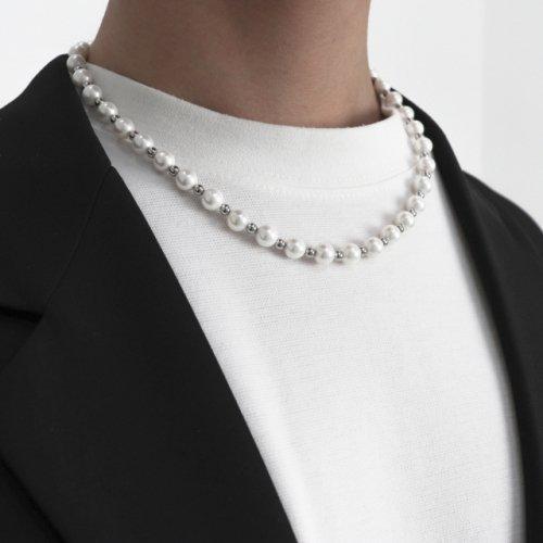 진주 목걸이 남자  CLEF TOM BEAT