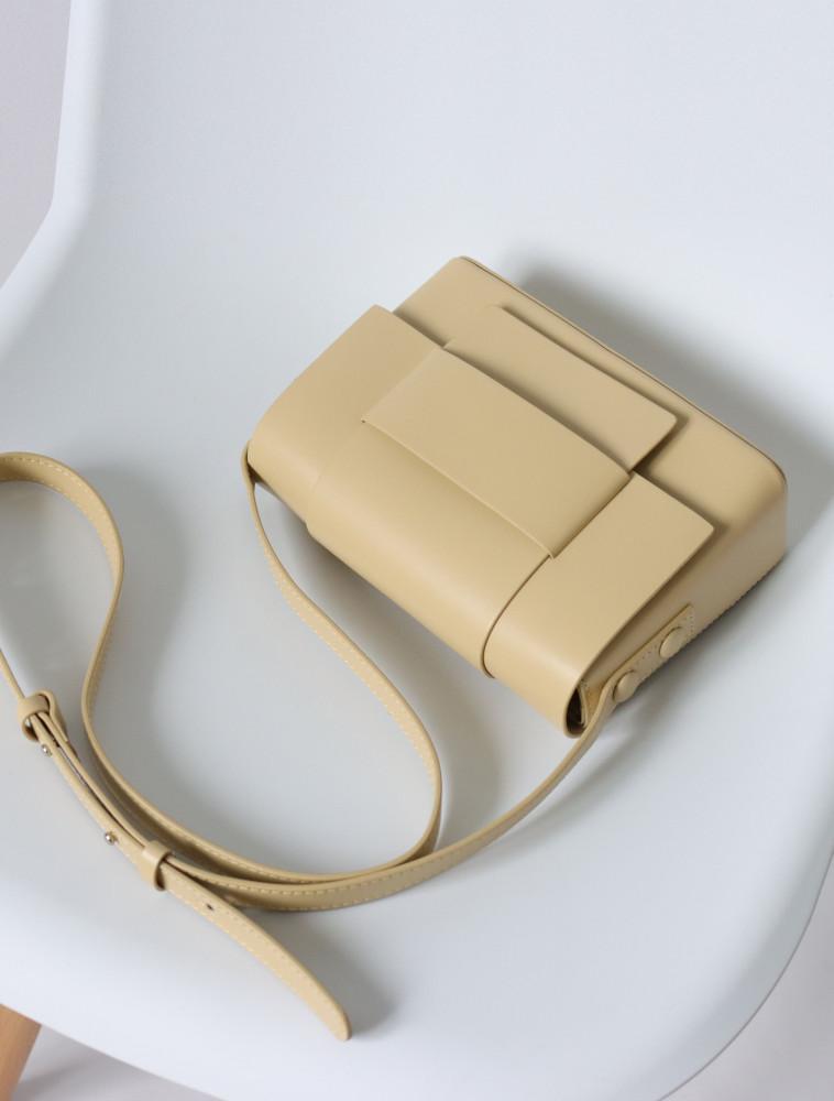 메이 소가죽 미니 스퀘어 숄더 크로스 가방 슬링 힙색 메신저백 m20359