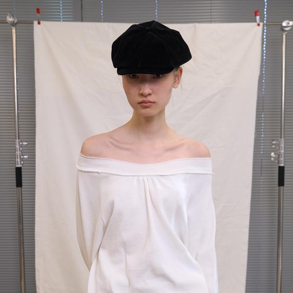 [2/12 순차출고] Off Shoulder String Sweatshirt (Ivory)
