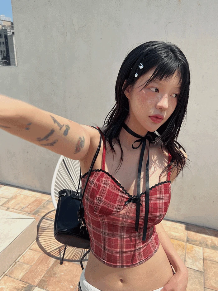 [주문폭주,52차 입고] 블랙리본 체크 크롭 슬리브리스