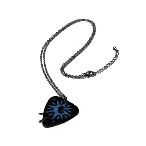 New moon peak necklace