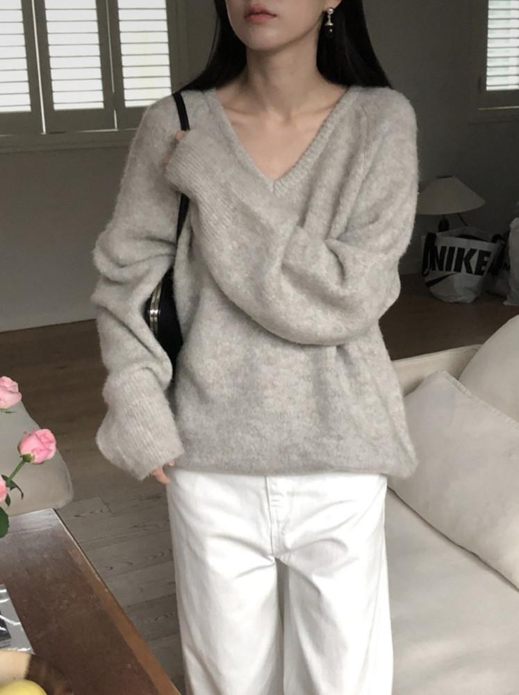 [뮤즈] le butter 르버터 24fw 알파카 브이넥 니트 (3color)