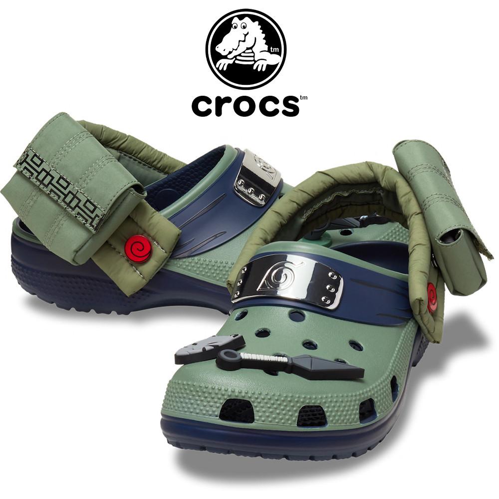 크록스 나루토 클래식 클로그 샌들 슬리퍼 지비츠 포함