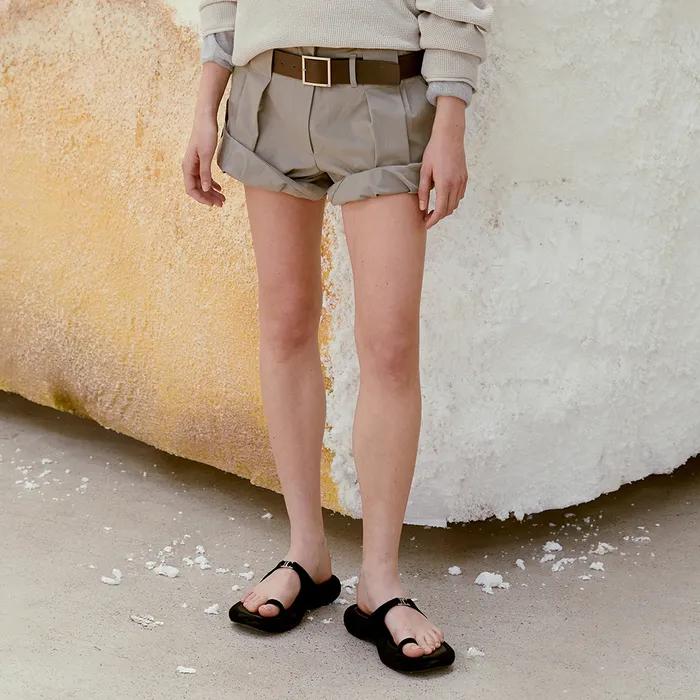 TUCK POINT TURN-UP SHORTS_KHAKI [LW265PT09KH]