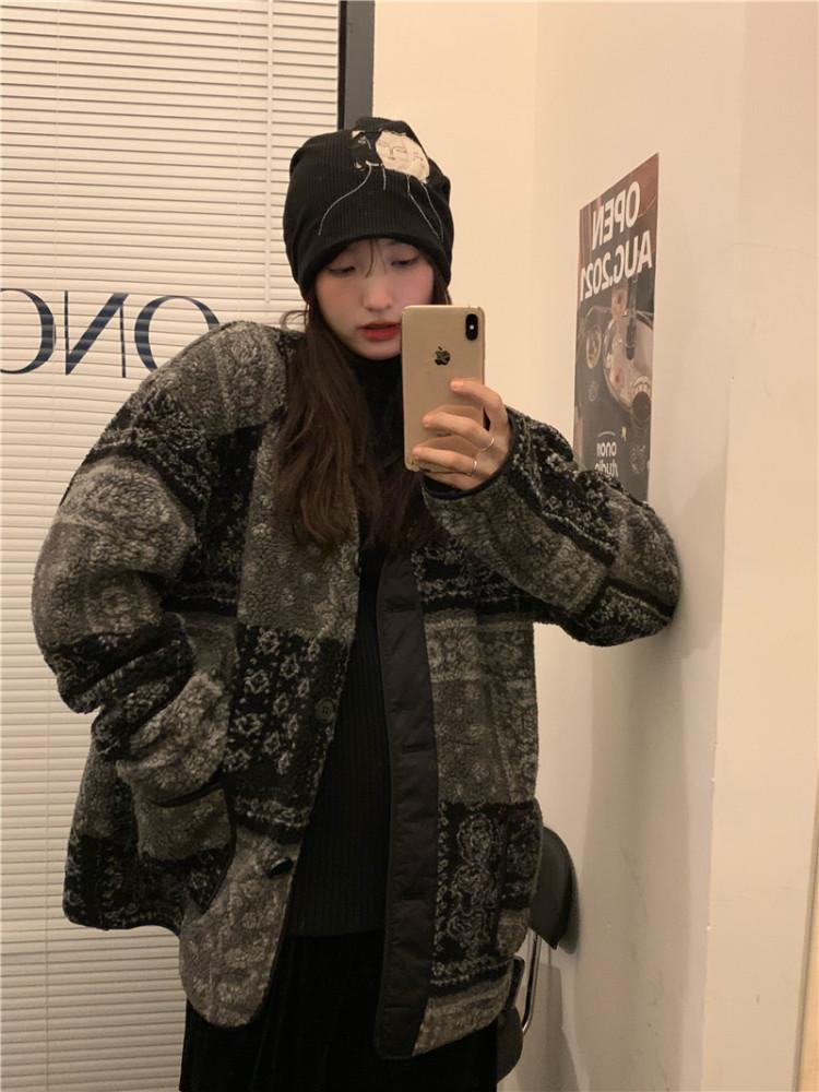 에스닉 페이즐리 뽀글이 벨벳 스커트 코디 여성코디