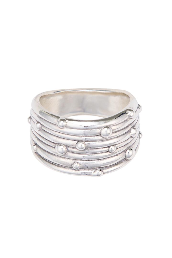 Lay ring