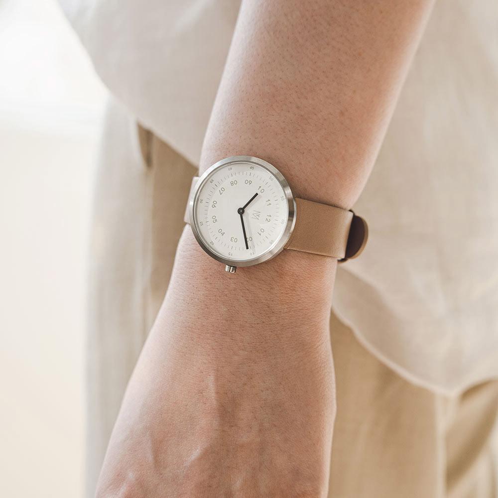 여자 가죽 손목 시계 메이븐 워치 아티산 Artisan 드리즐 카멜 34mm