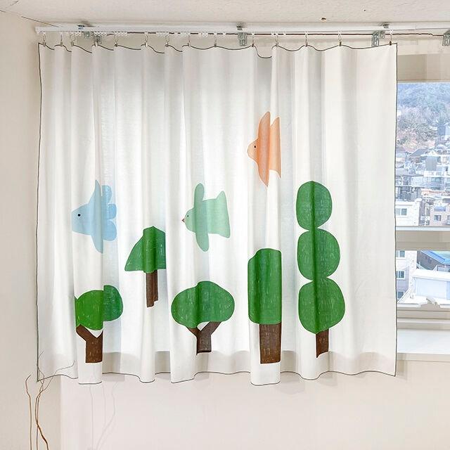 아우브 새, 날아오르다 가로형 커튼