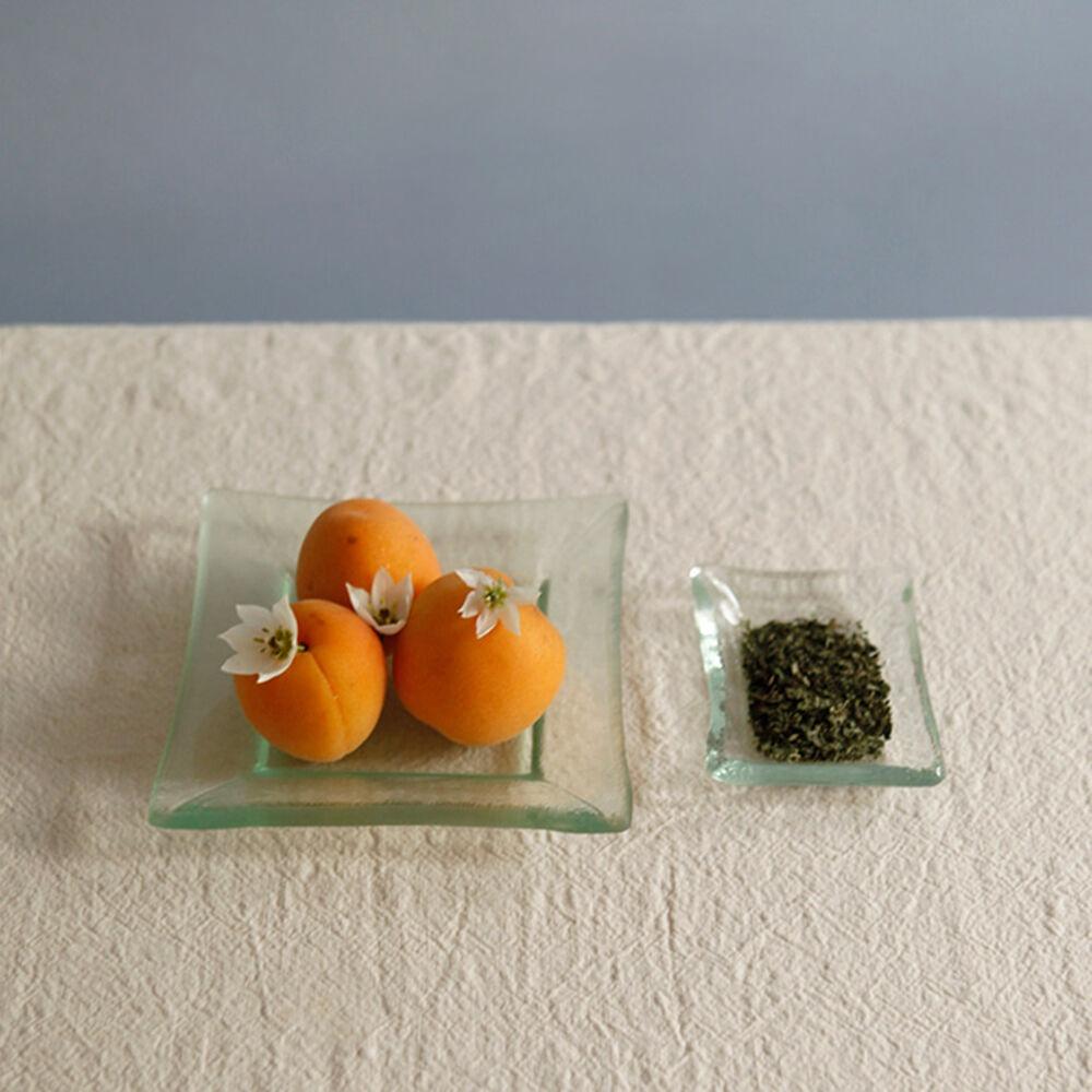 그린 글라스 스퀘어 플레이트