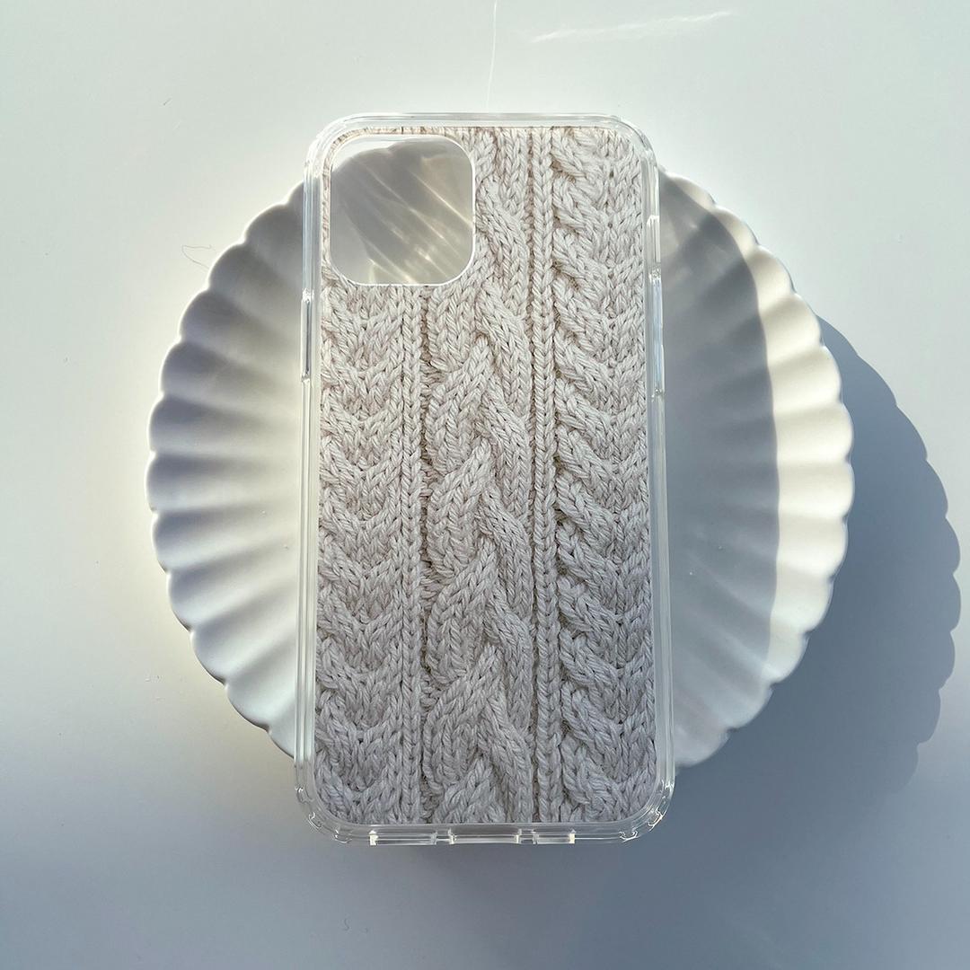 CABLE KNIT HARD JELL CASE - DELPHIN