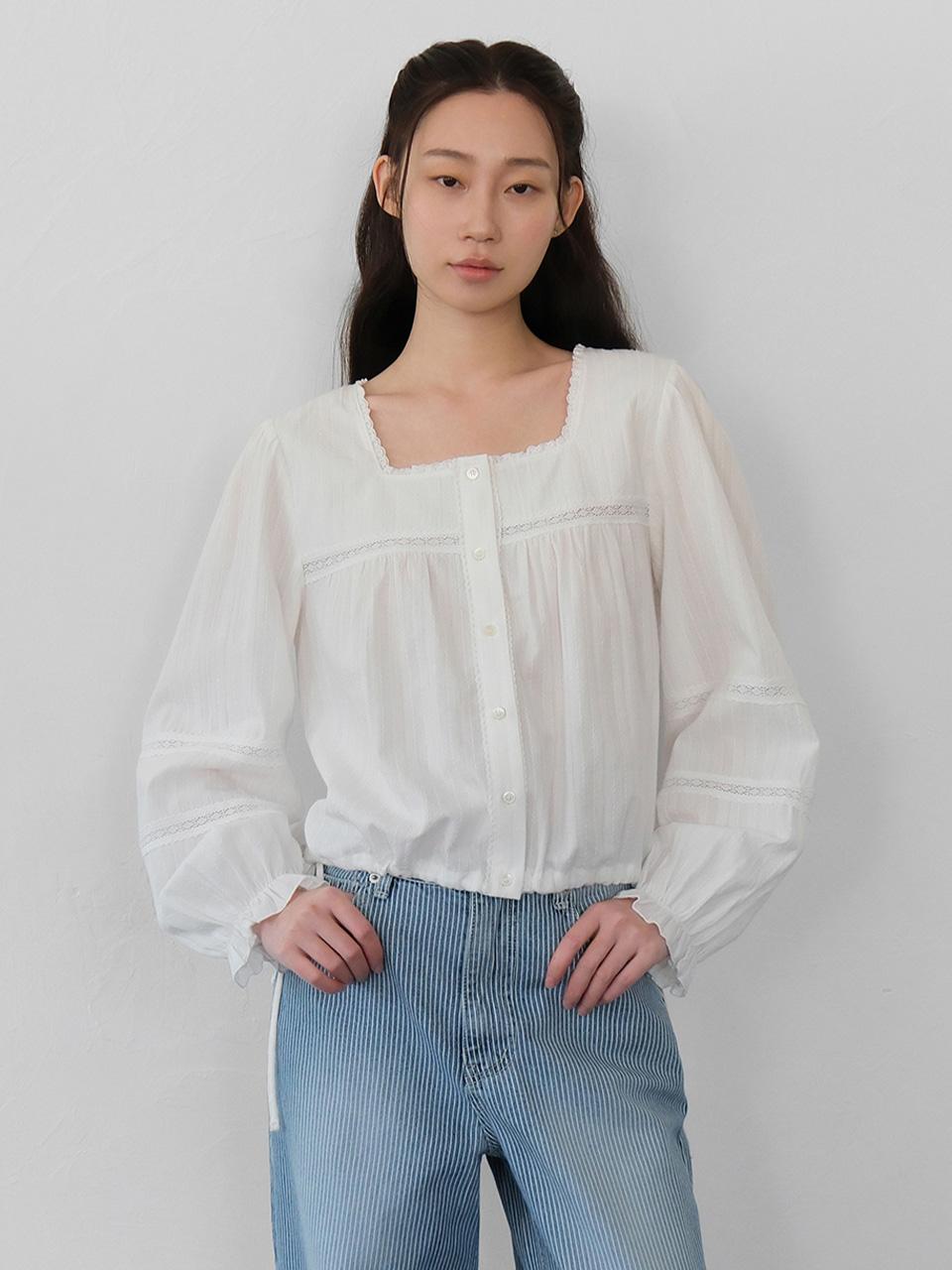 3/24 예약배송) moui Noa lace blouse (IVORY)
