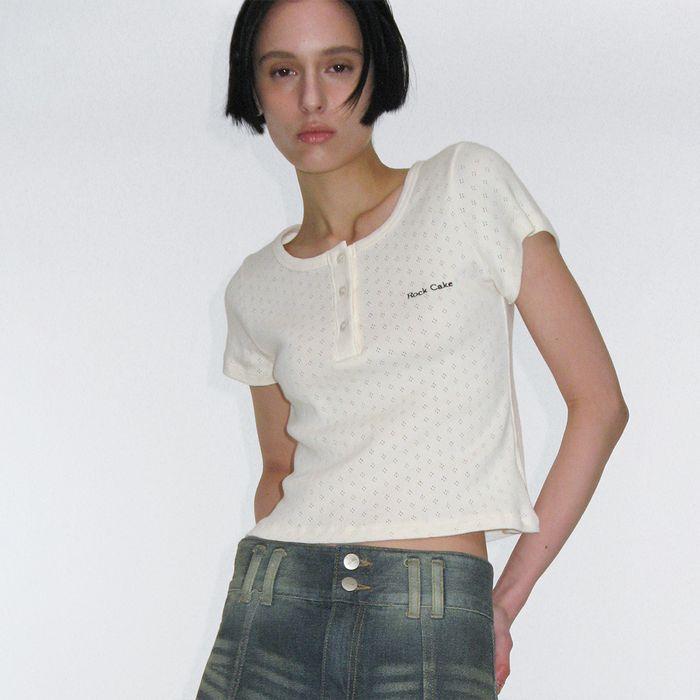 Soft Punching Button Top - Cream