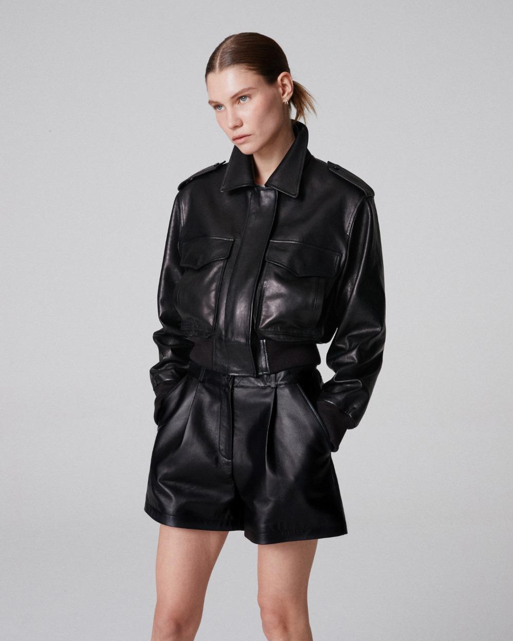 [5차입고] Italian vegetable Lambskin Crop big pocket JK_Black