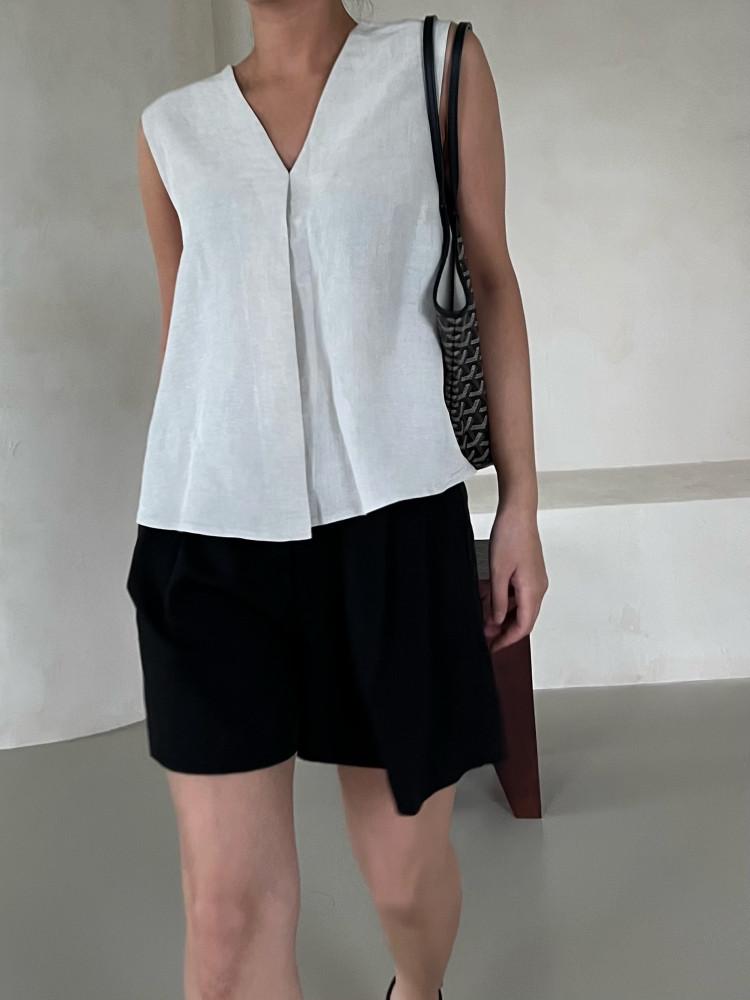 린넨 핀턱 V넥 슬리브리스(화이트,베이지)