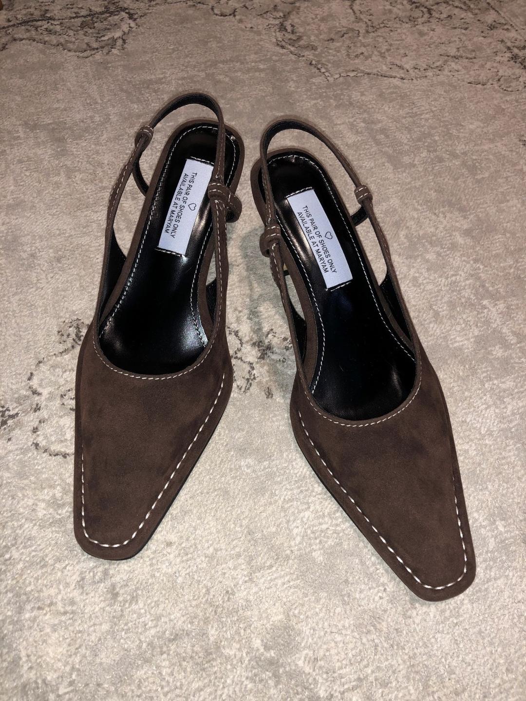 stitch suede stiletto shoes (2color) / 스티치 스웨이드 스틸레토 슈즈