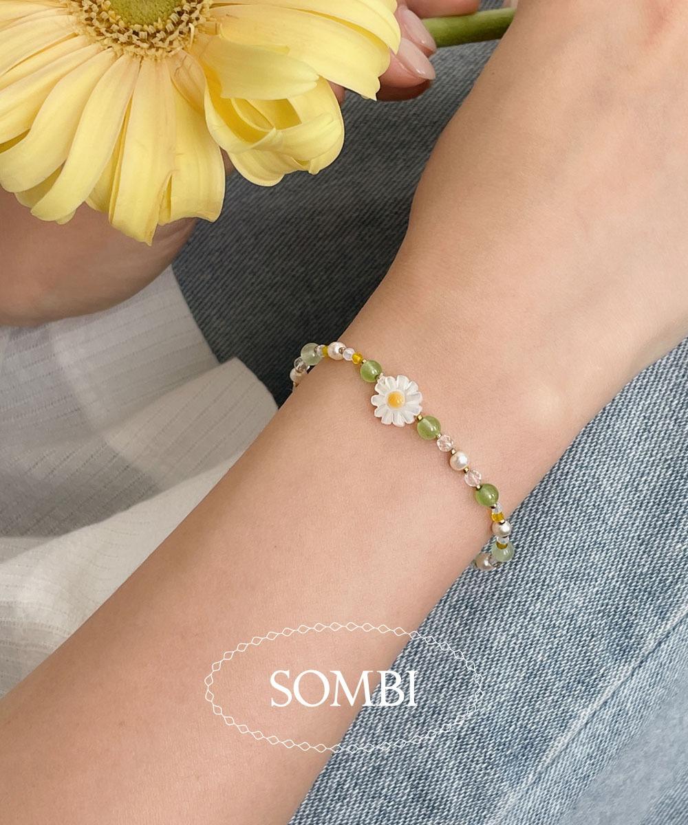 [SOMBI] 모닝 데이지 원석 비즈 팔찌 (2color)