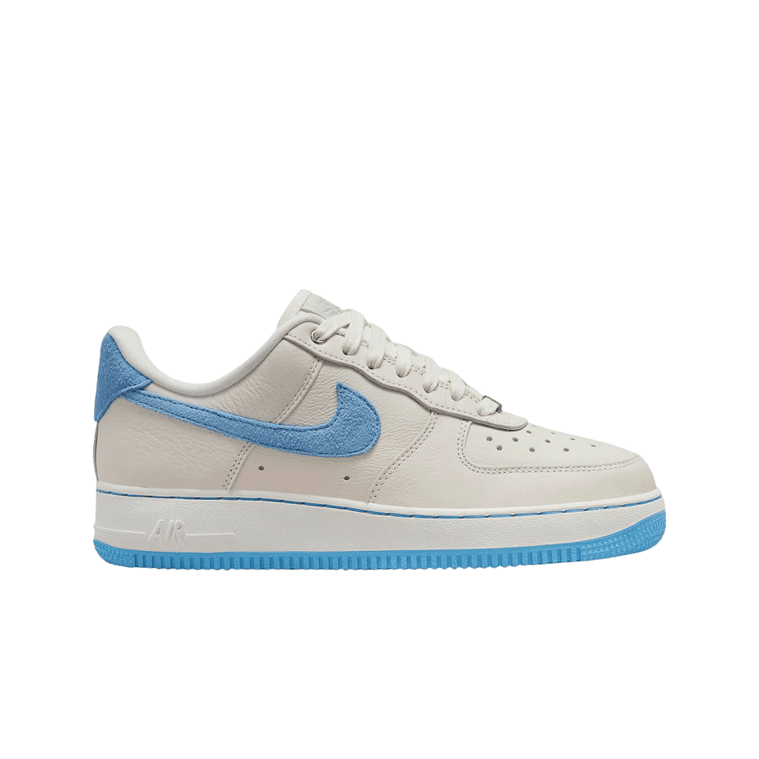 (W) Nike Air Force 1 LXX University Blue