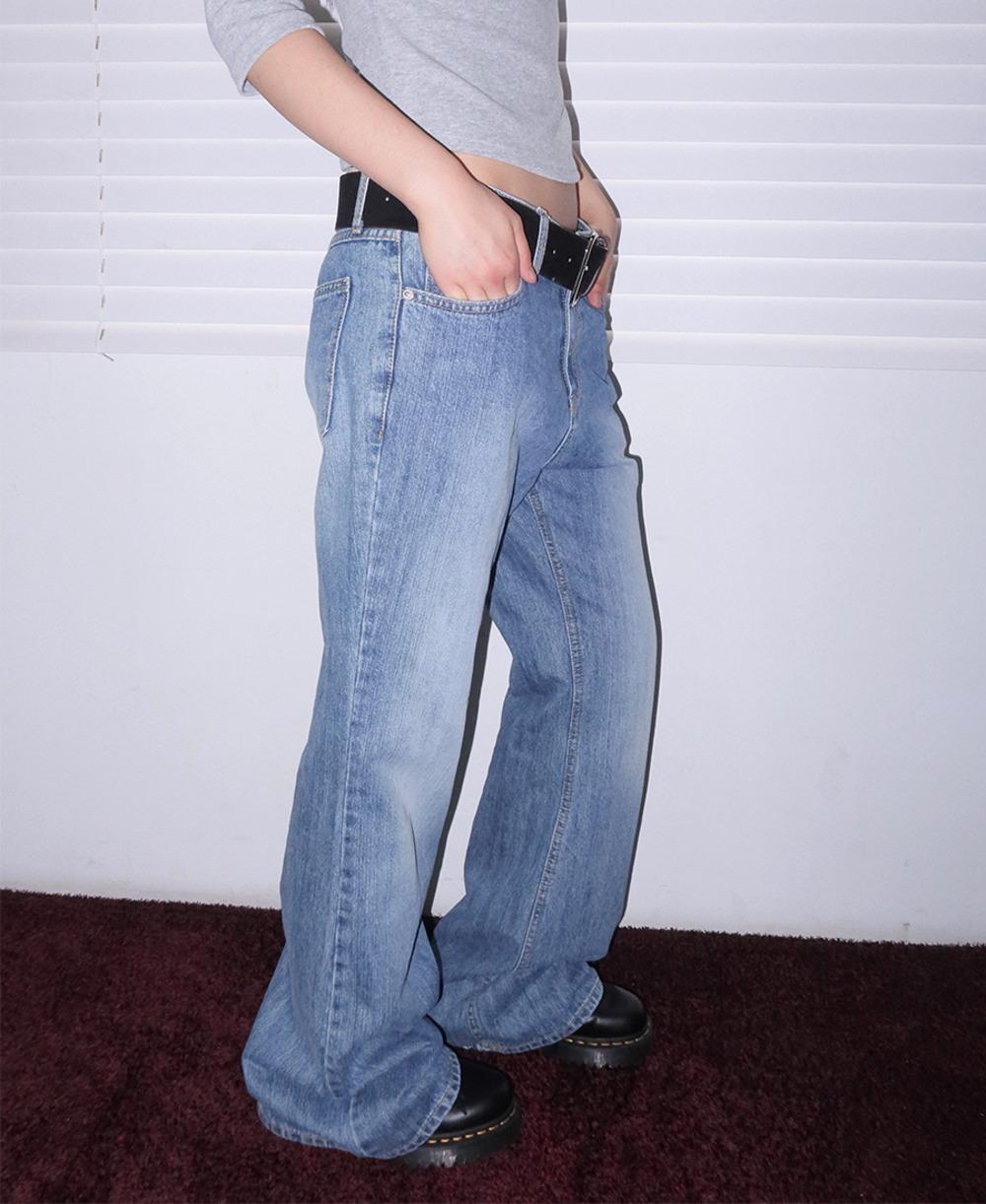 마틴 부츠컷 워싱 데님팬츠