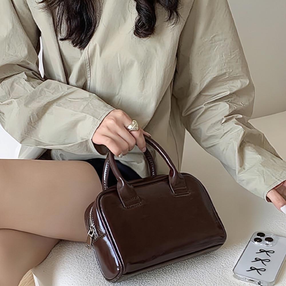 쁘띠 사각 에나멜 미니토트백 직장인 결혼식 하객 30대여성 데일리백