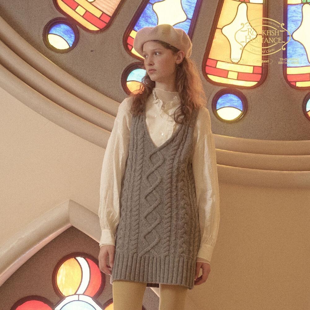 SLEEVELESS CABLE KNIT DRESS - GREY