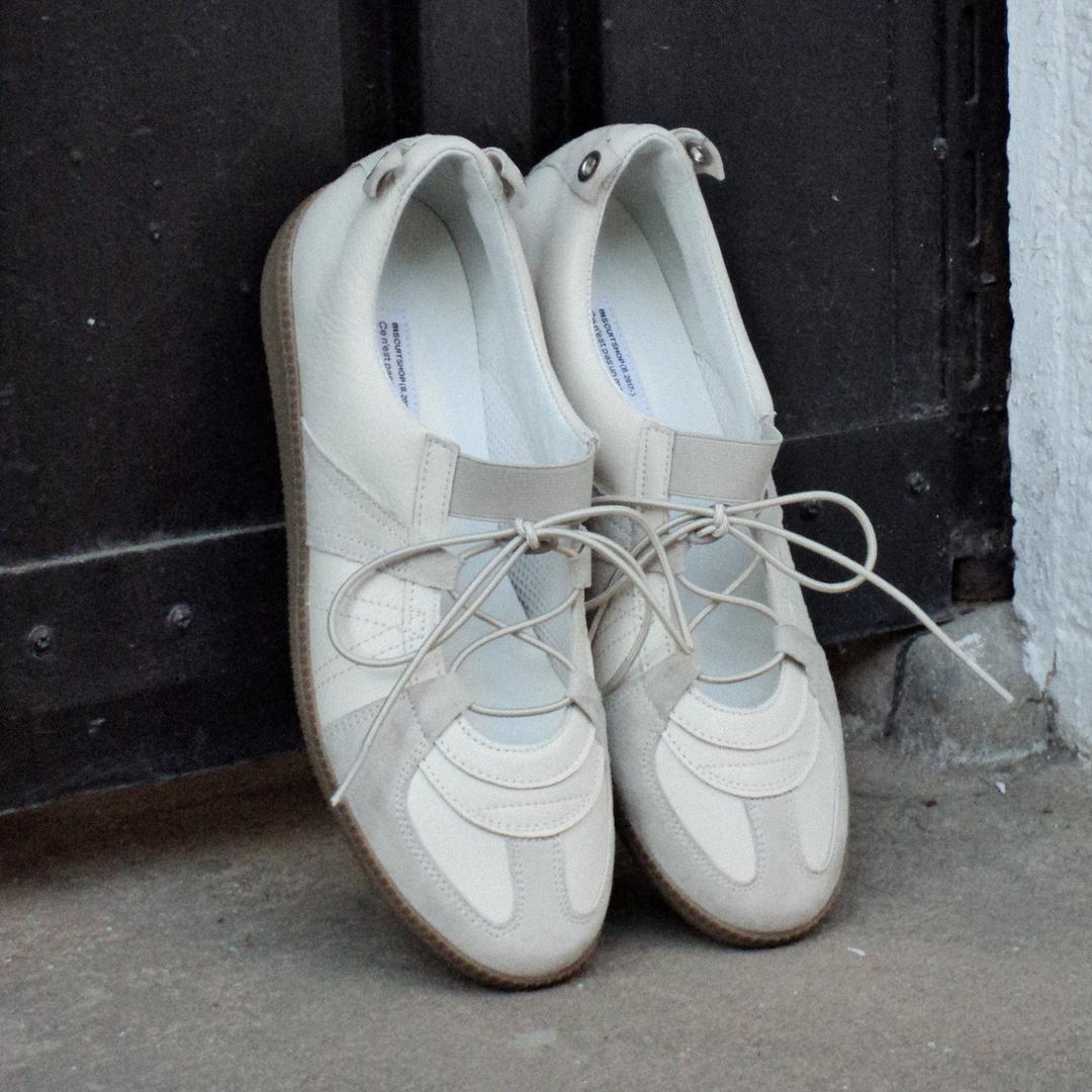 Classic German Army Ballet Shoes (Ivory)