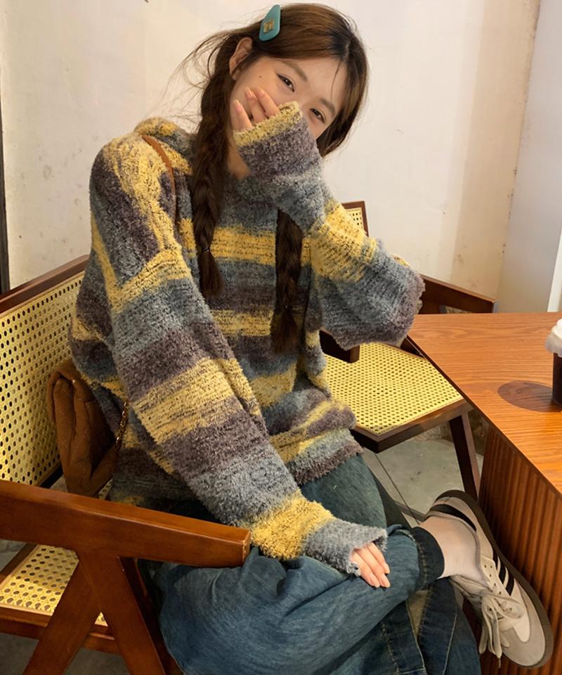 [오늘출발🚚] 니드 스트라이프 부클 후드 니트