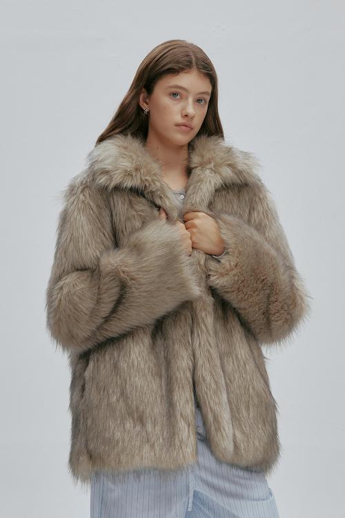OVERSIZED FUR JACKET V3 (MOCHA BEIGE)
