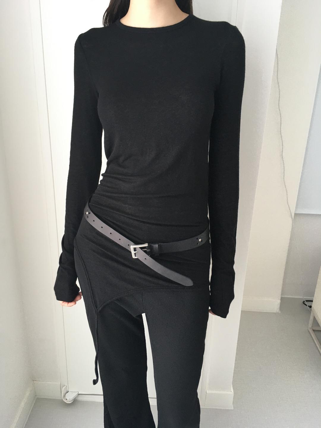 TAIL LONG SLEEVE [BLACK]