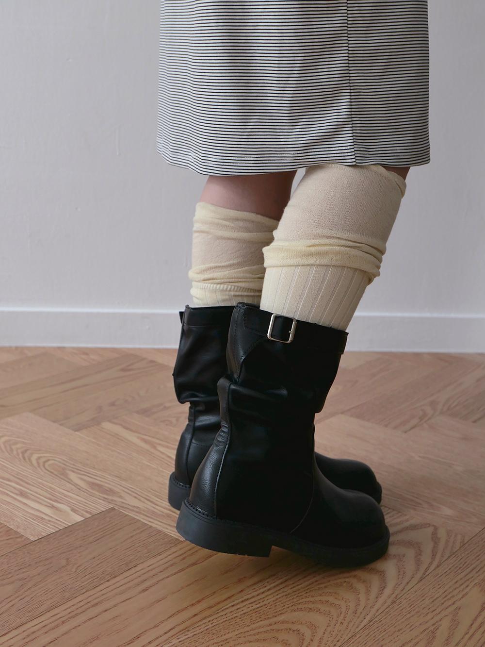 crude wrinkle boots