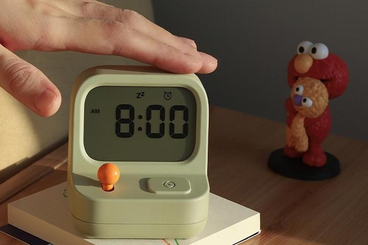 오르미 게임보이 레트로 무소음 공부타이머 데스크테리어 스톱워치 디지털 알람 탁상시계